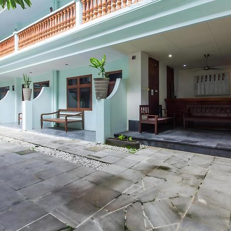 Capital O 93809 Wida Hotel ليجيان المظهر الخارجي الصورة