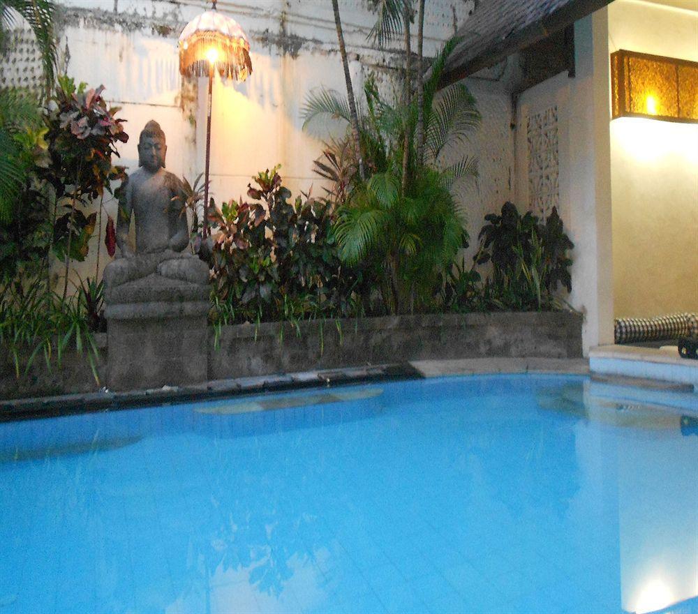 Capital O 93809 Wida Hotel ليجيان المظهر الخارجي الصورة